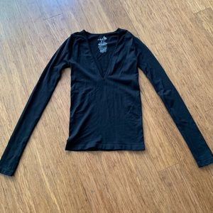 FREE PEOPLE SEAMLESS SOLID DEEP V (XS/S)